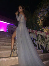 A-Line/Princess Off-the-Shoulder Long Sleeves Sweep/Brush Train Tulle Prom Dress with Applique