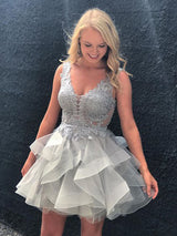 A-Line/Princess V-neck Tulle Sleeveless Short/Mini Backless Dress with Applique