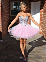 Ball Gown Sweetheart Tulle Sleeveless Short/Mini Prom Dress with Beading