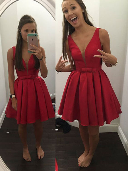 A-Line/Princess V-neck Straps Satin Sleeveless Short/Mini Prom Dress with Bowknot