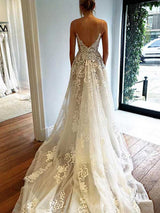 A-Line/Princess Spaghetti Straps Sweep Train Sleeveless Tulle Wedding Dress
