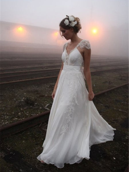A-Line/Princess V-neck Floor-Length Sleeveless Chiffon Wedding Dress with Lace