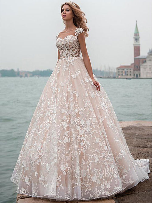 A-Line/Princess Scoop Court Train Cap Sleeves Tulle Wedding Dress with Lace Applique