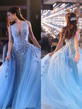 Ball Gown Scoop Sweep/Brush Train Tulle Prom Formal Dress with Applique