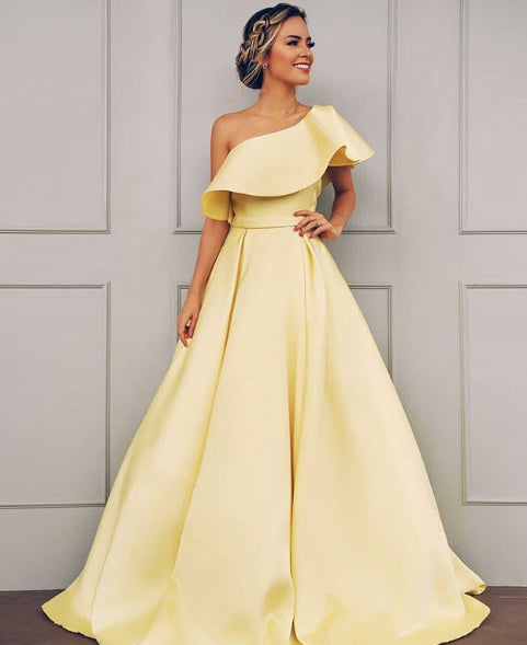 A-Line/Princess One-Shoulder Sweep/Brush Train Satin Prom Evening Dress with Ruffles