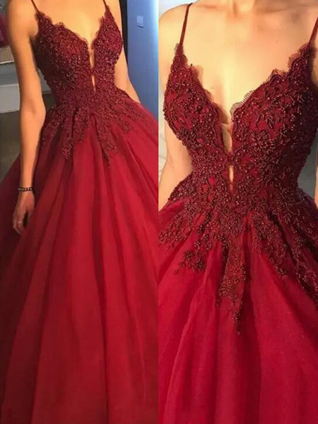 Ball Gown Spaghetti Straps Sweep/Brush Train Tulle Prom Evening Dress with Applique