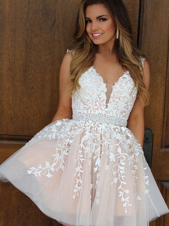 A-Line/Princess V-Neck Tulle Sleeveless Two Piece Short/Mini Evening Prom Dress with Applique