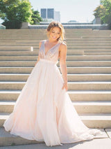 A-Line/Princess V-neck Tulle Sleeveless Plus Size Sweep/Brush Train Prom Dress with Sequin