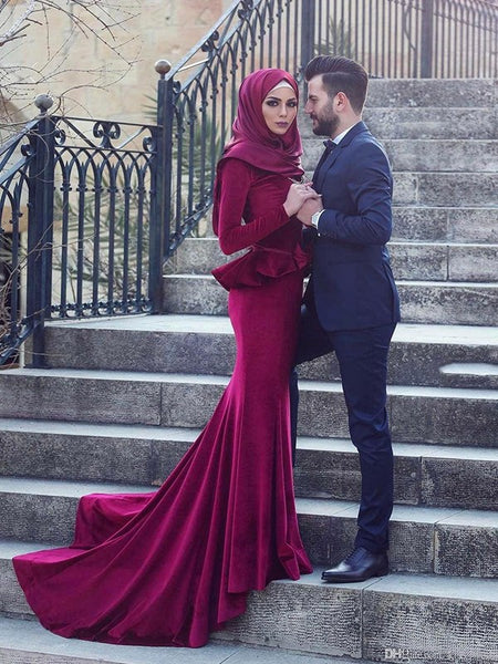 Trumpet/Mermaid Scoop Velvet Long Sleeves Sweep/Brush Train Islamic Dress with Ruffles