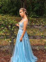 A-Line/Princess V-Neck Sweep/Brush Train Tulle Applique Sleeveless Prom Formal Dress